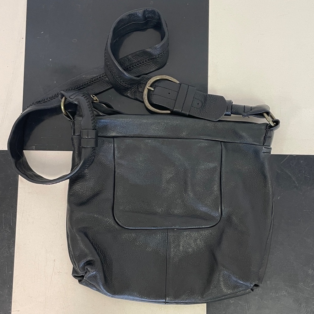 The Sak Black Leather Crossbody Bag Minimalist Classic Buckle Soft - Picture 4 of 5